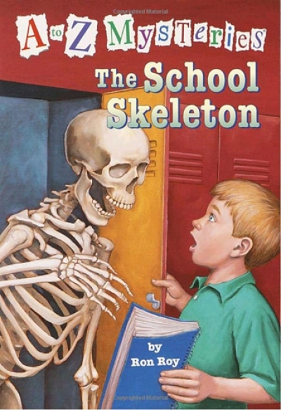 A to Z Mysteries #S:The School Skeleton / Book